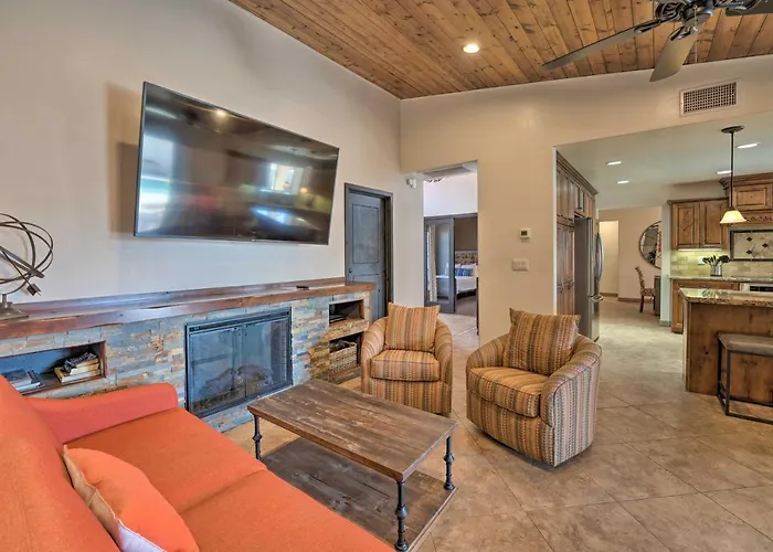 Pool & Game Room: Pet-friendly Havasu Gem *