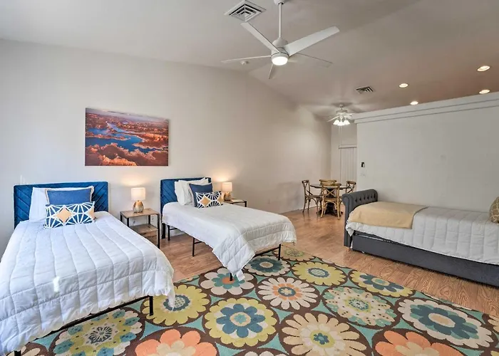 Pool & Game Room: Pet-friendly Havasu Gem *