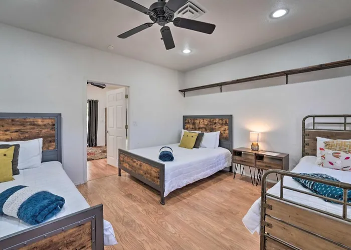 Hébergement de vacances Pool & Game Room: Pet-friendly Havasu Gem *