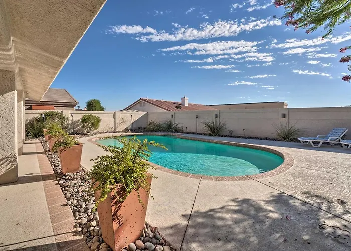 Pool & Game Room: Pet-friendly Havasu Gem * Lake Havasu City